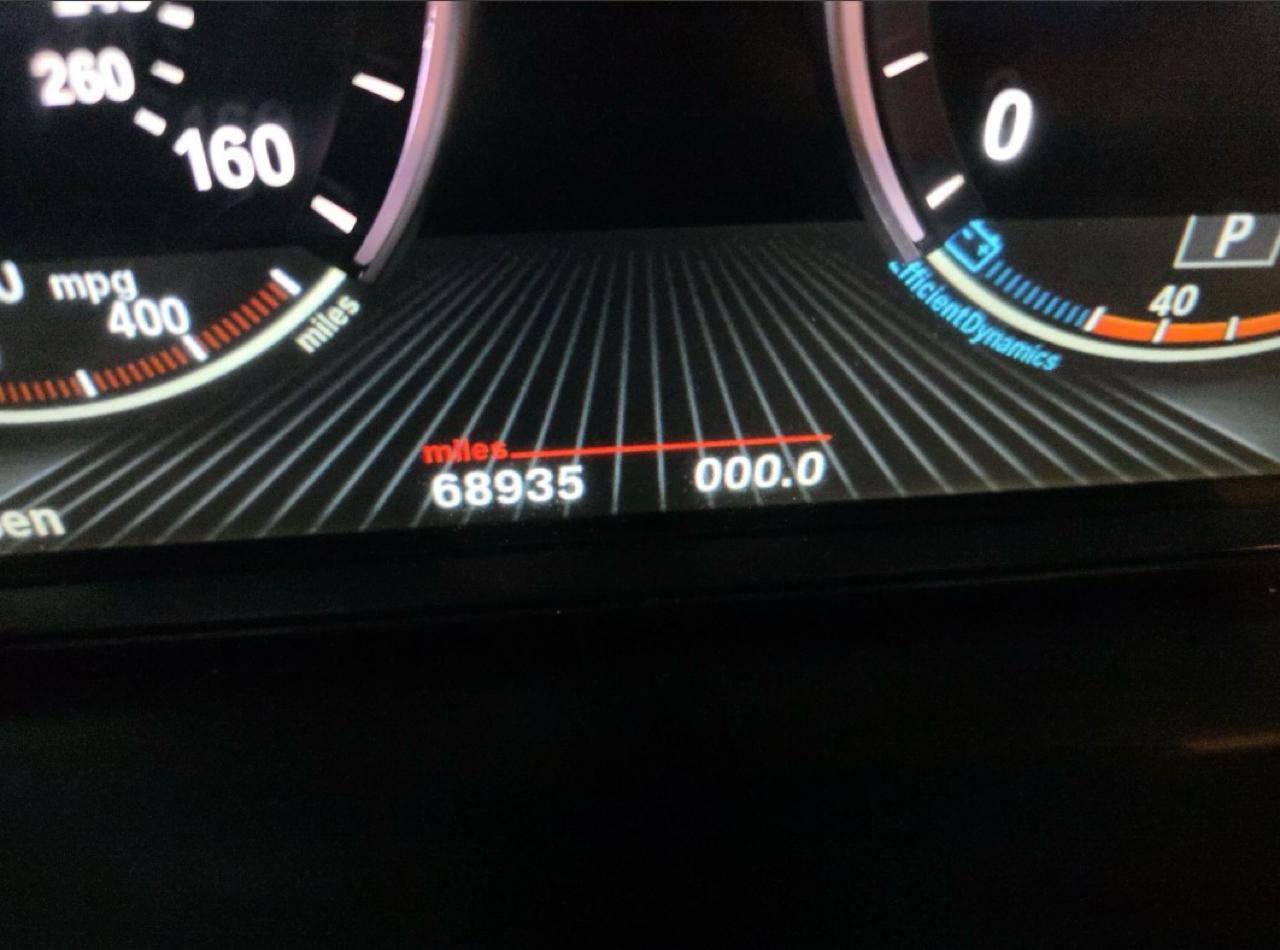 Used 2017 BMW X4 xDrive28i w/ Technology Package AWD/4WD image 11