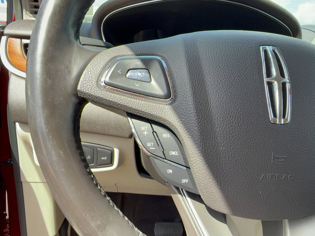 Used 2019 Lincoln MKC Select w/ Select Plus Package image 25