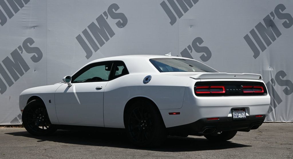 Used 2019 Dodge Challenger R/T w/ Plus Package RWD image 7