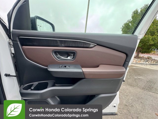 Used 2024 Honda Pilot Elite image 35