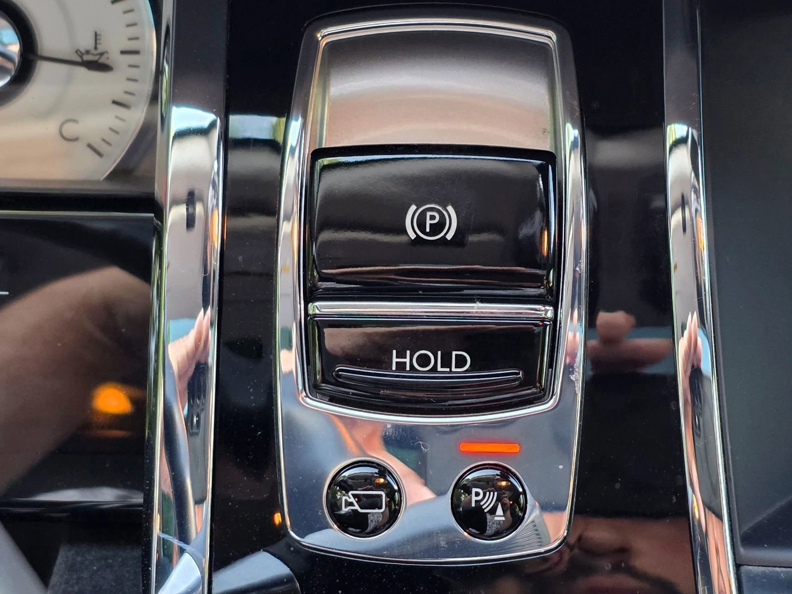 Used 2011 Rolls-Royce Ghost RWD image 19