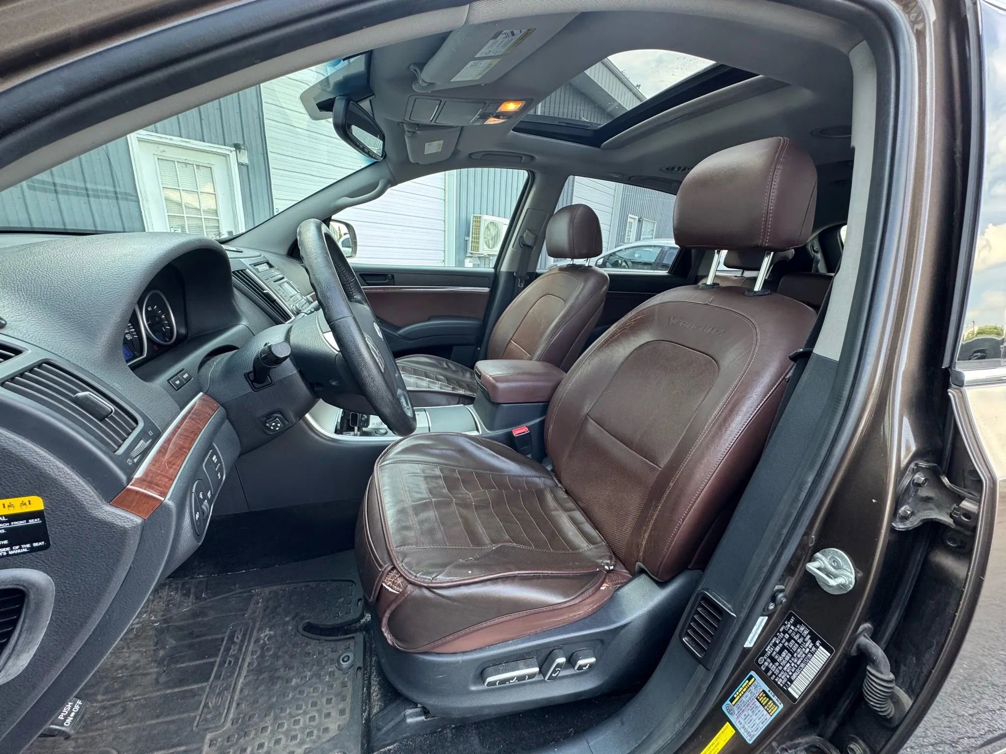 Used 2011 Hyundai Veracruz Limited image 10