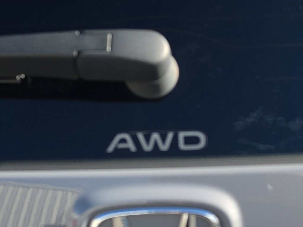 Used 2025 Honda CR-V Sport Touring image 9