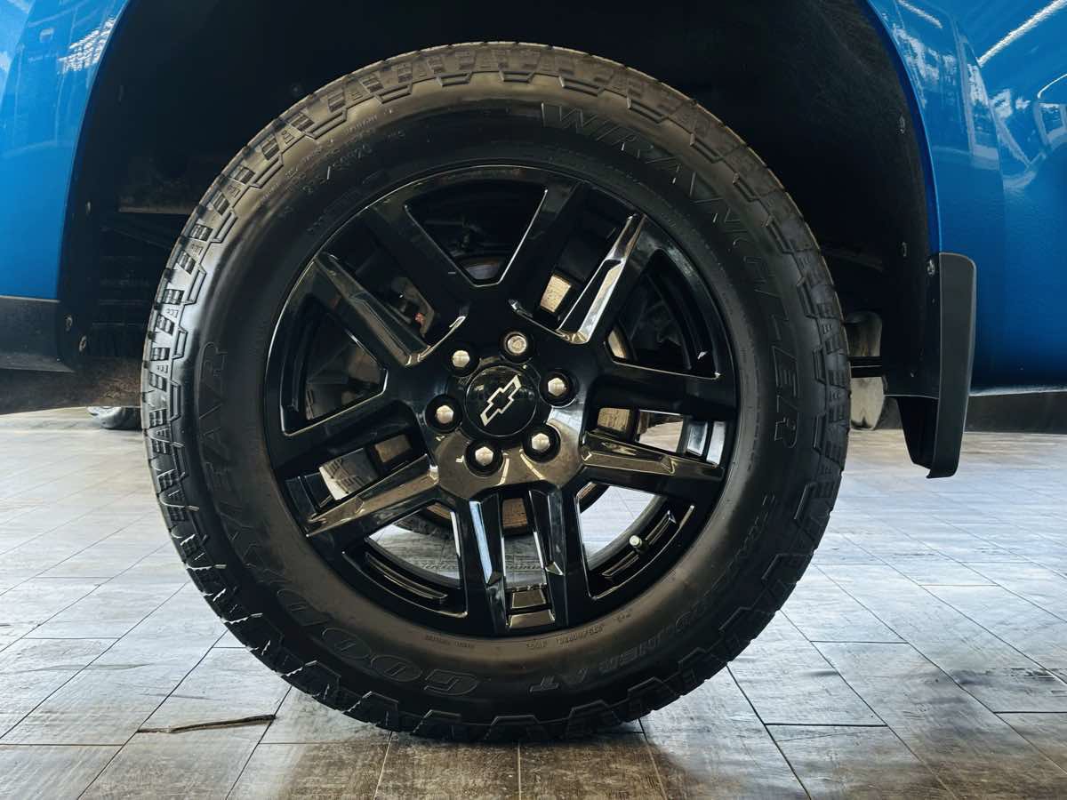 Used 2022 Chevrolet Silverado 1500 RST AWD/4WD image 27