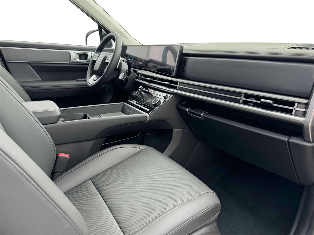 Certified 2025 Hyundai Santa Fe XRT image 15