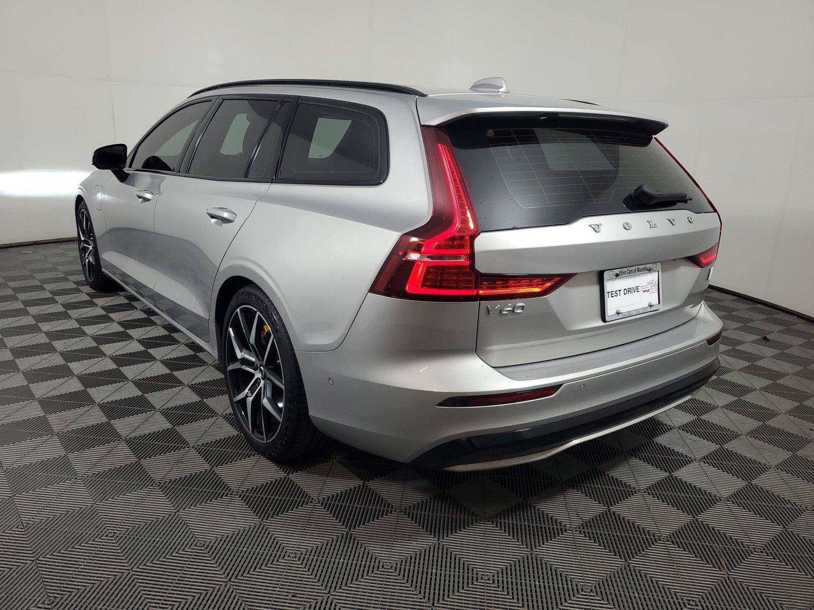 Certified 2024 Volvo V60 T8 Polestar AWD/4WD image 4