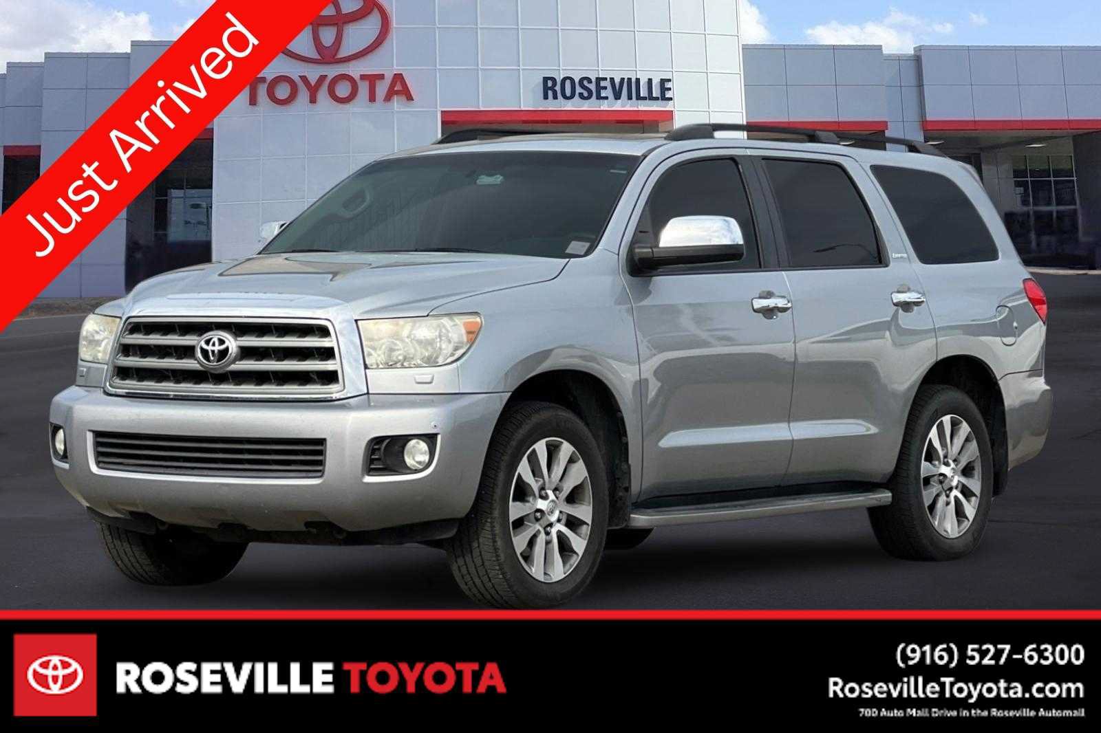 Used 2015 Toyota Sequoia Limited RWD image 1