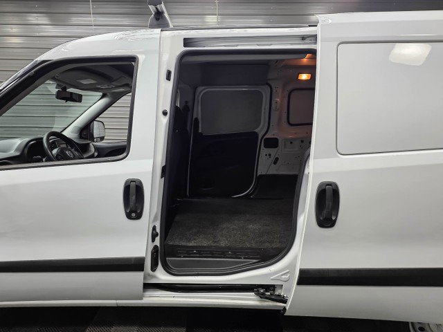 Used 2018 RAM ProMaster City Tradesman FWD image 10