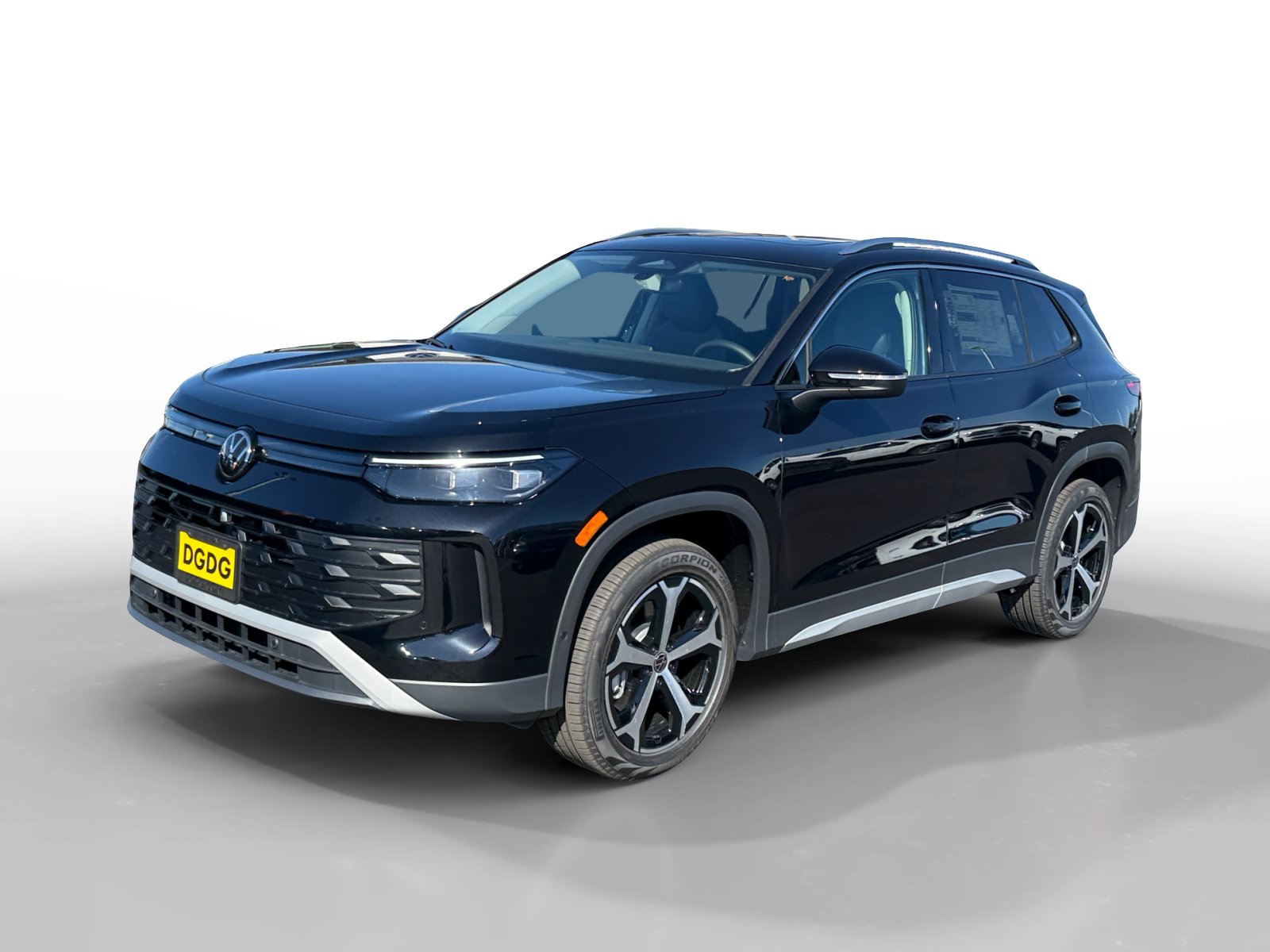 New 2026 Volkswagen Tiguan SE AWD/4WD image 1
