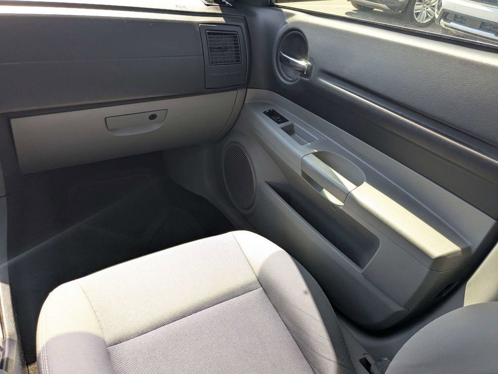 Used 2007 Dodge Magnum SXT image 17