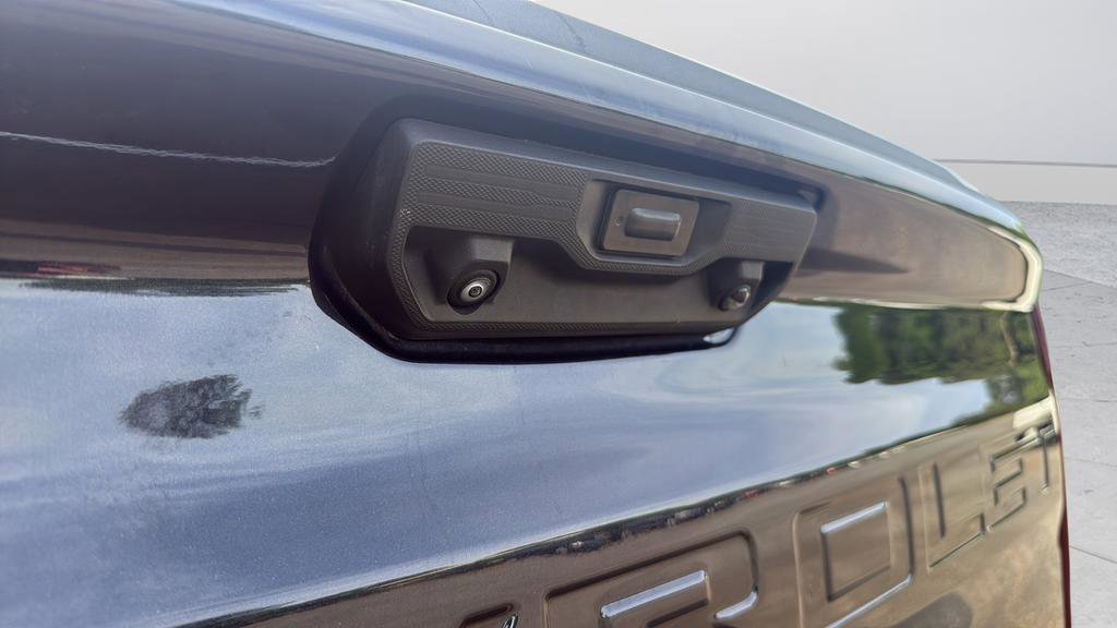 Certified 2022 Chevrolet Silverado 1500 LT AWD/4WD image 26