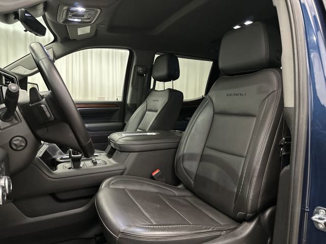 Used 2022 GMC Sierra 1500 Denali w/ Technology Package AWD/4WD image 16