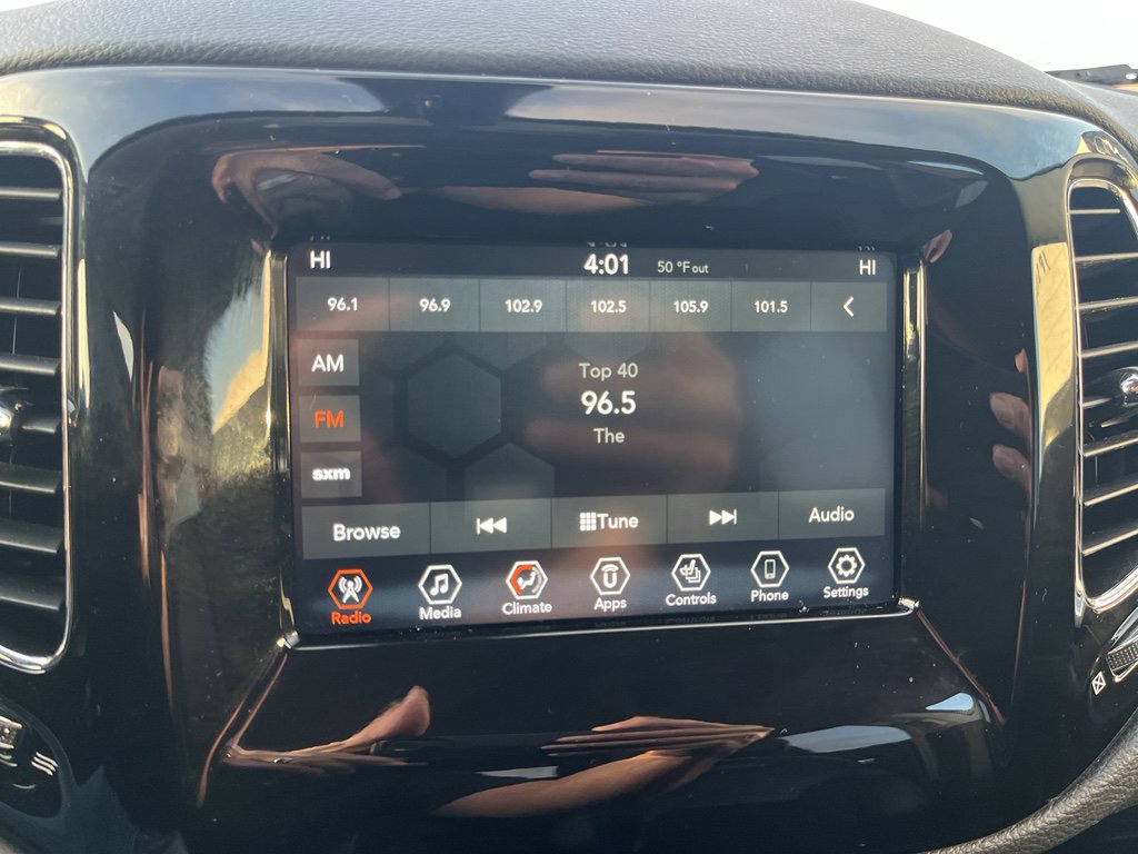 Used 2020 Jeep Compass Latitude image 13