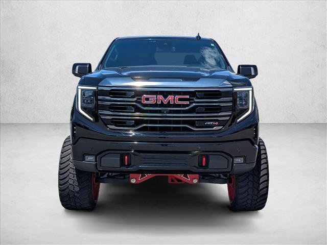 Used 2023 GMC Sierra 1500 AT4 AWD/4WD image 2