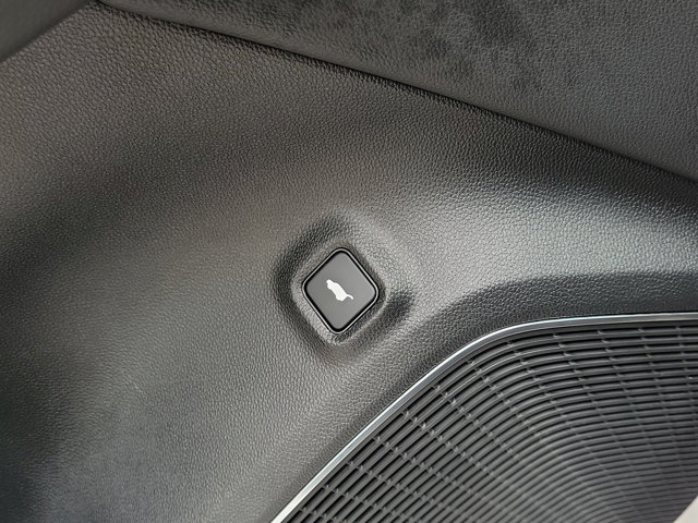 Used 2025 Acura MDX FWD image 28