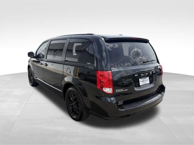 Used 2020 Dodge Grand Caravan SE FWD image 11