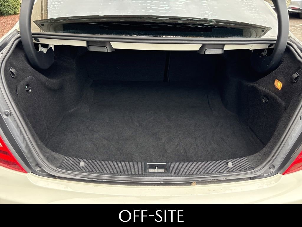 Used 2012 Mercedes-Benz C 250 Sedan image 23