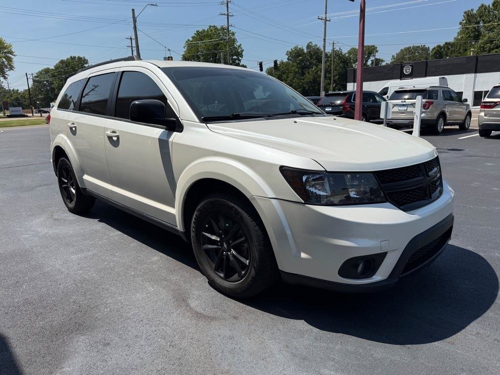 Used 2019 Dodge Journey SE FWD image 6