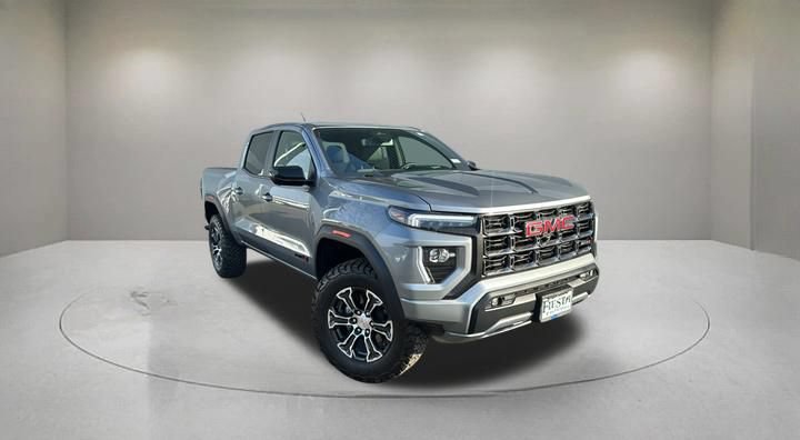 Used 2025 GMC Canyon AT4 w/ Technology Plus Package AWD/4WD image 1