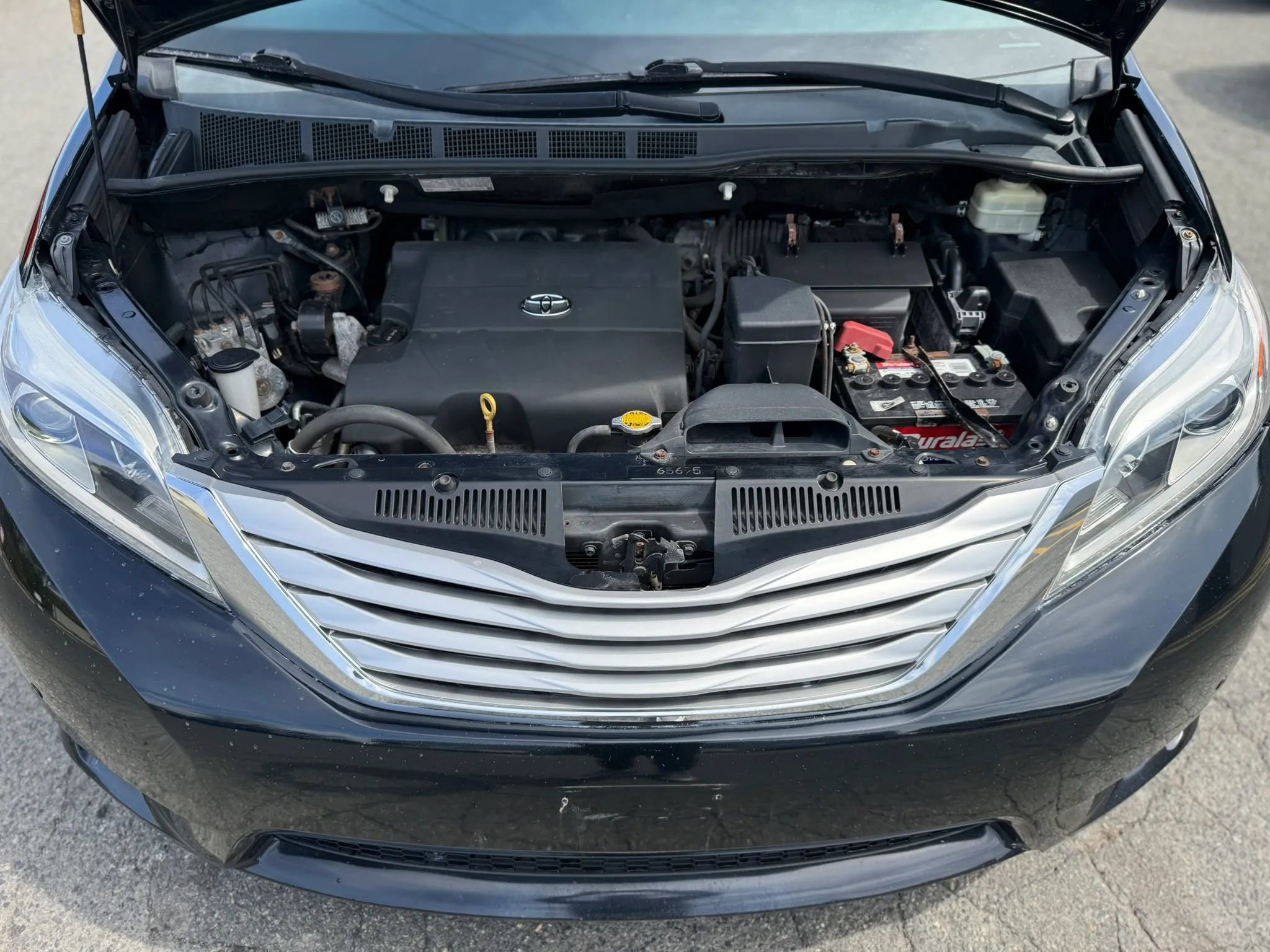 Used 2015 Toyota Sienna Limited AWD/4WD image 17