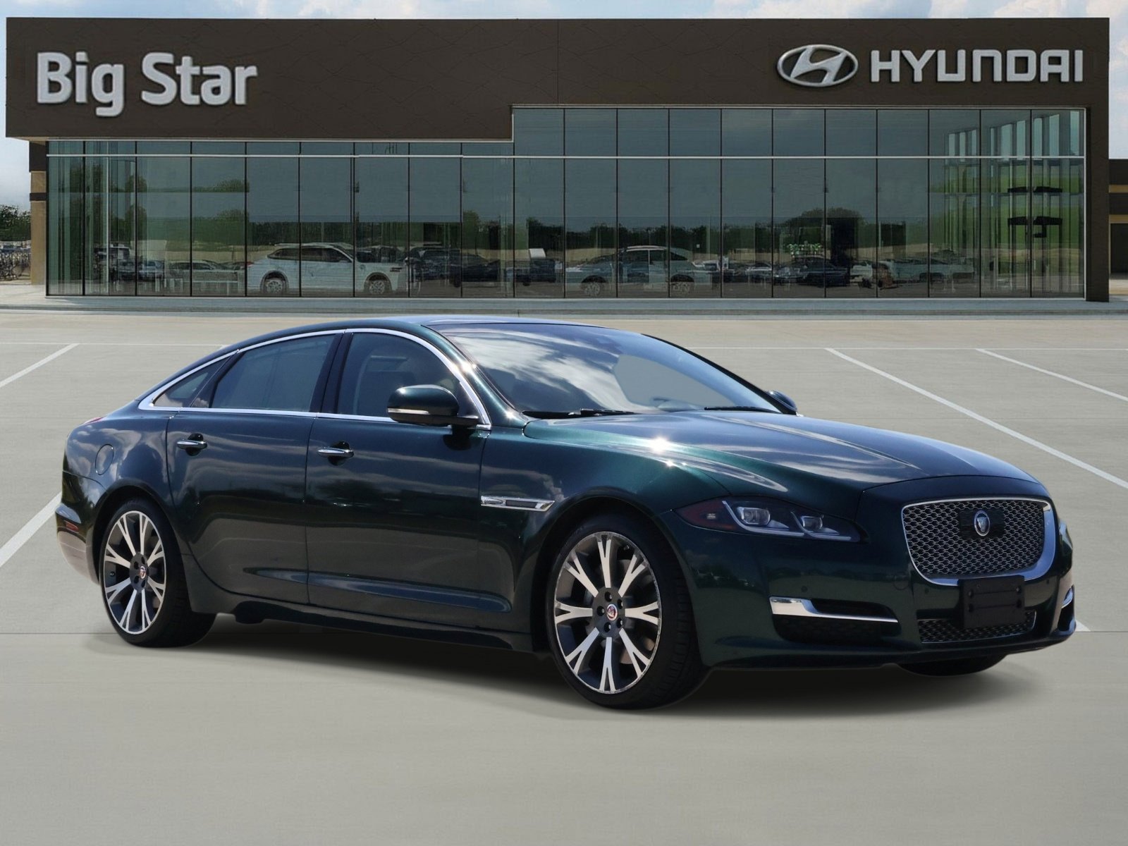 Used 2018 Jaguar XJ L Portfolio image 6