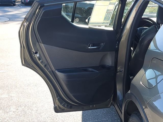 Used 2021 Toyota C-HR XLE image 34