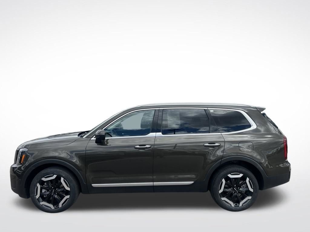 Used 2023 Kia Telluride S w/ S Sunroof Package AWD/4WD image 2