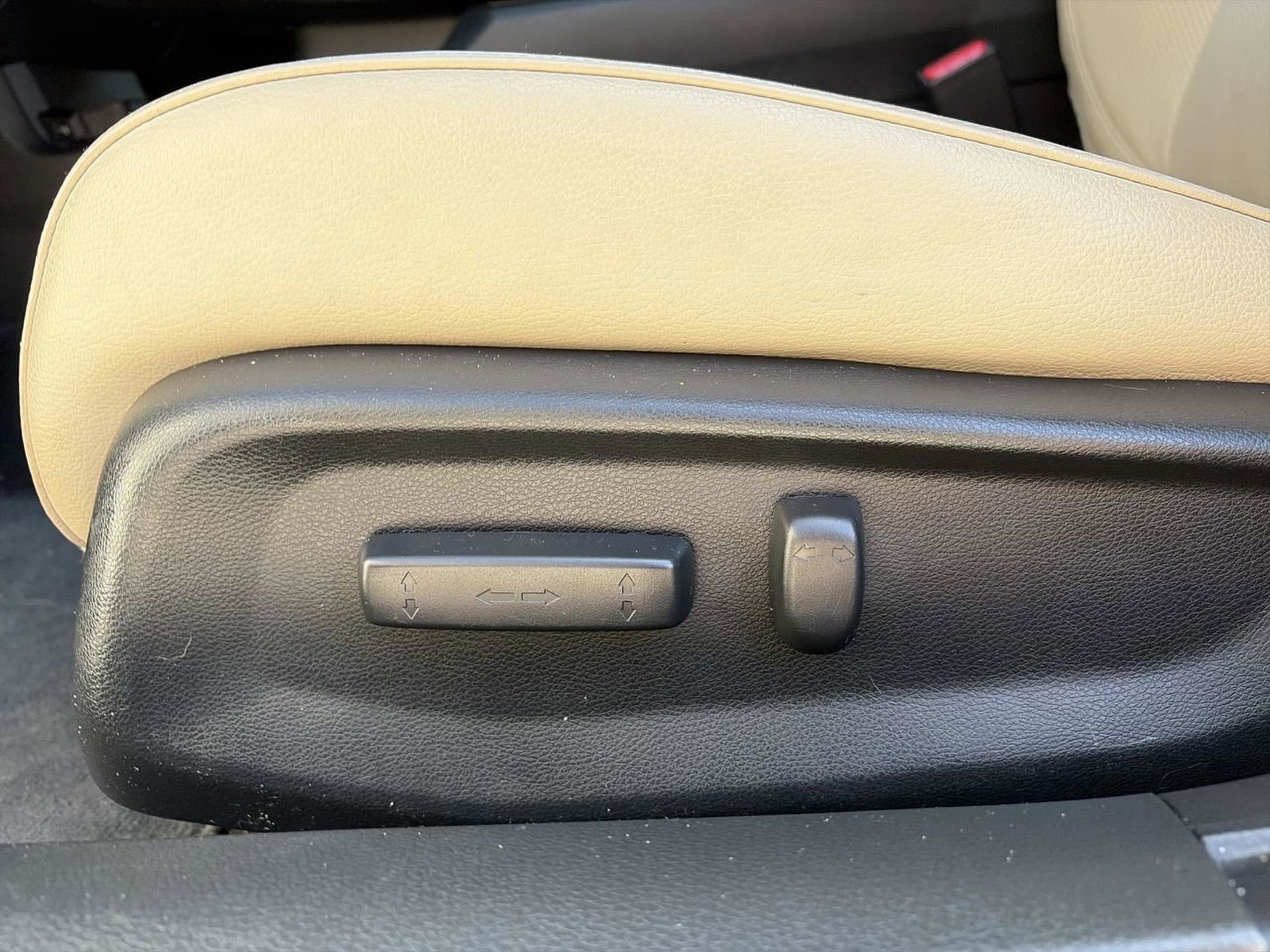 Used 2018 Honda Civic EX-L image 15