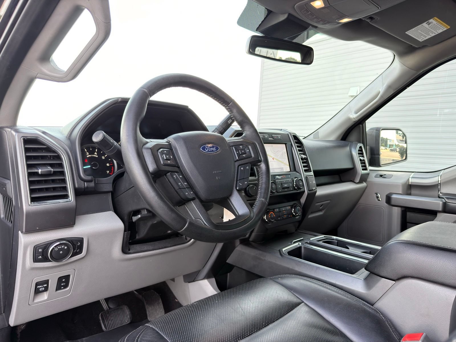 Used 2020 Ford F150 XLT w/ Equipment Group 302A Luxury AWD/4WD image 26