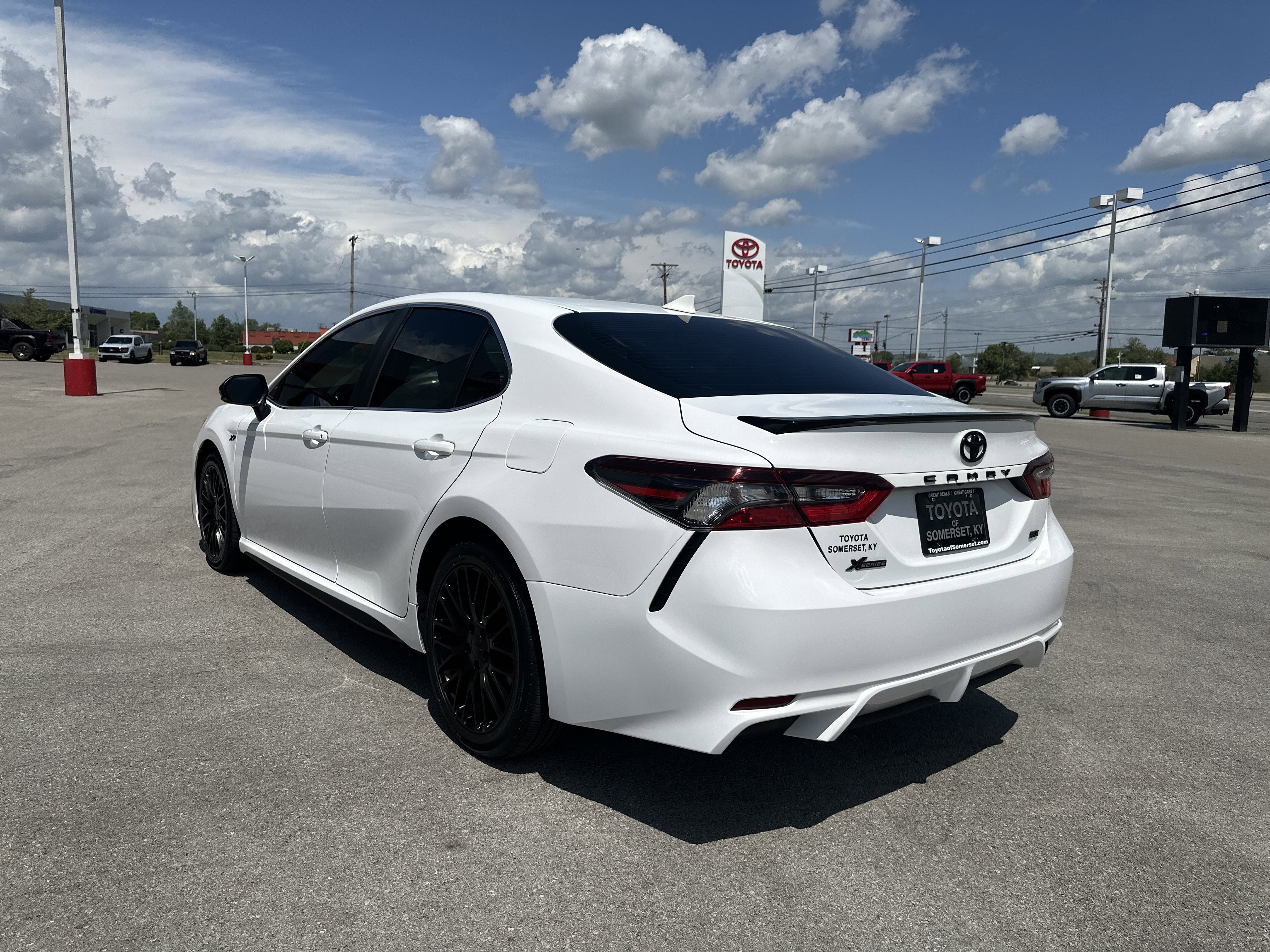 Certified 2024 Toyota Camry SE FWD image 7