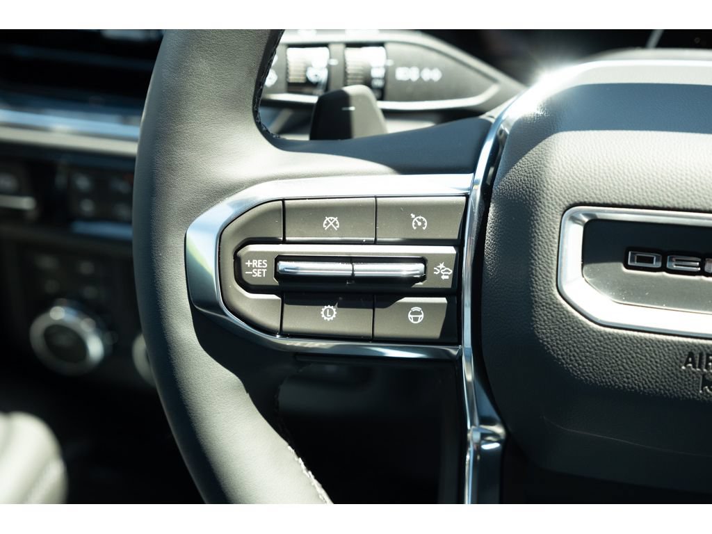 New 2026 GMC Yukon Denali w/ Denali Reserve Package AWD/4WD image 19