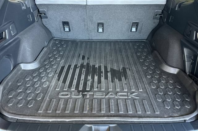 Used 2020 Subaru Outback Limited AWD/4WD image 15