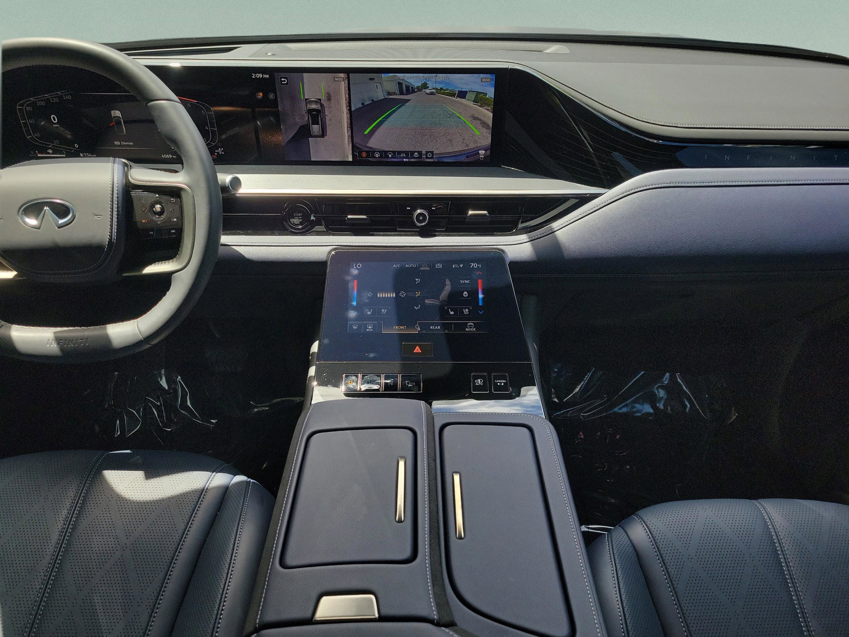 Certified 2026 INFINITI QX80 4WD w/ Sport Exterior Package image 6