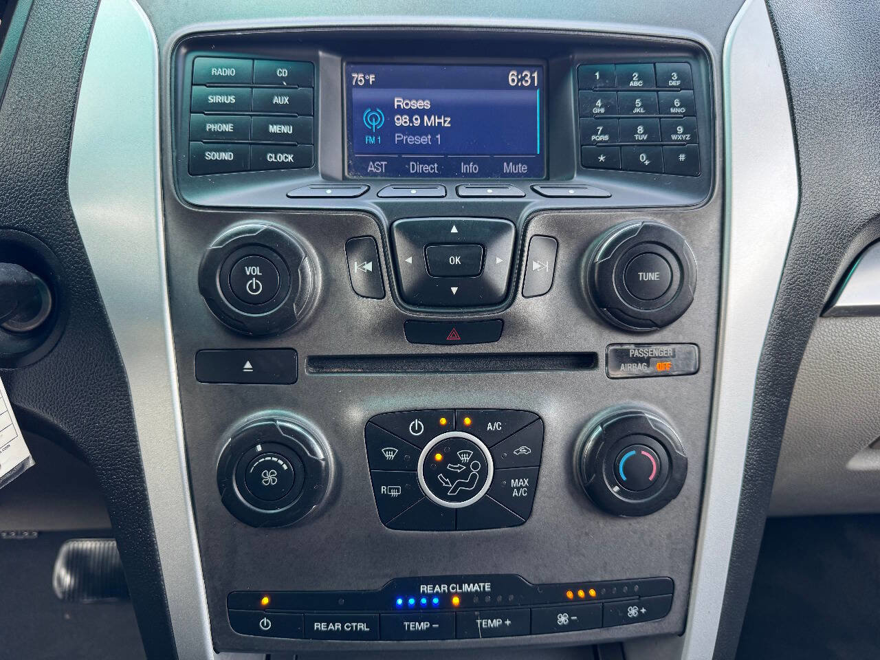 Used 2013 Ford Explorer FWD w/ Class III Trailer Tow Pkg image 20