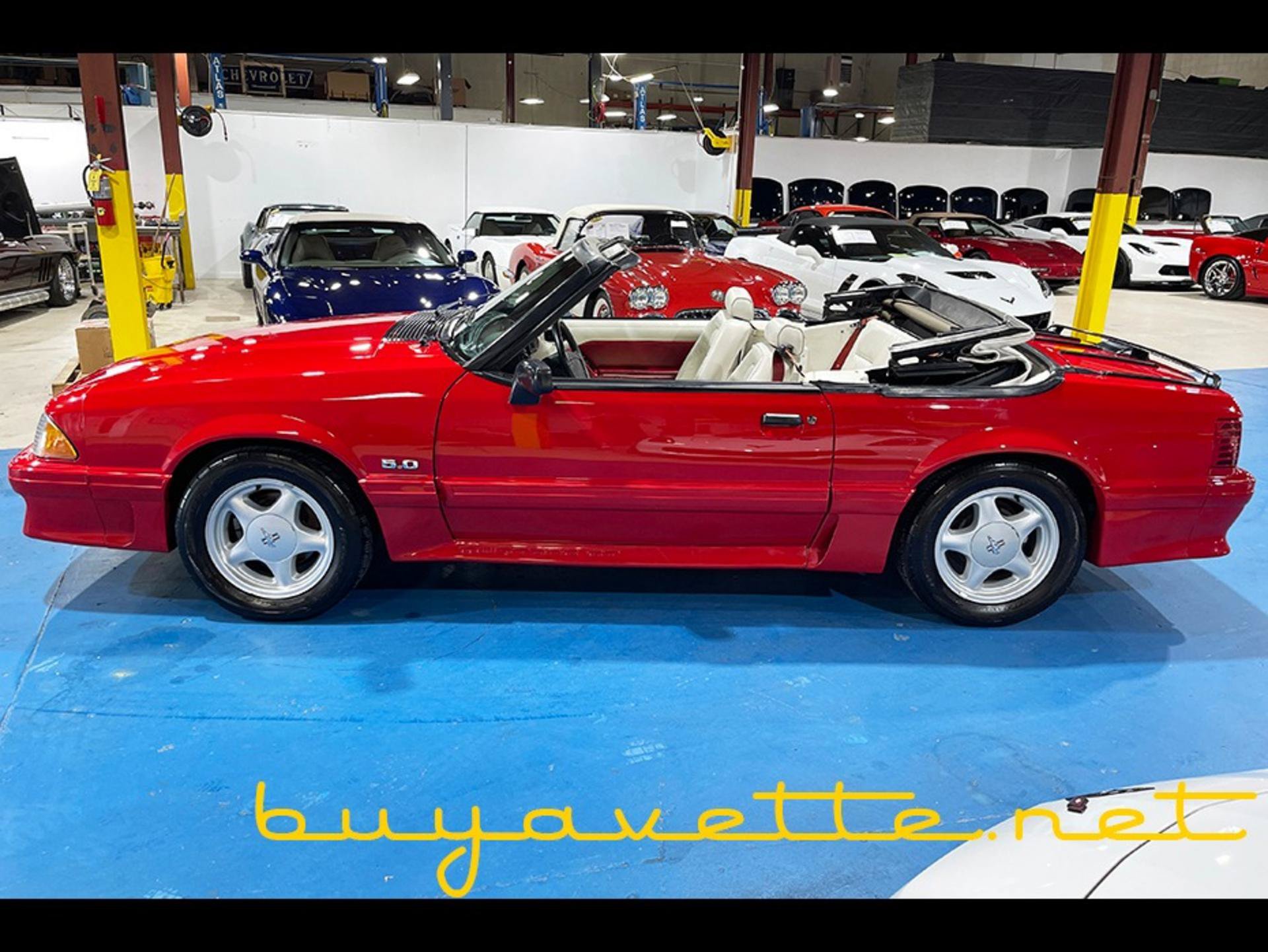 Used 1990 Ford Mustang GT RWD image 8