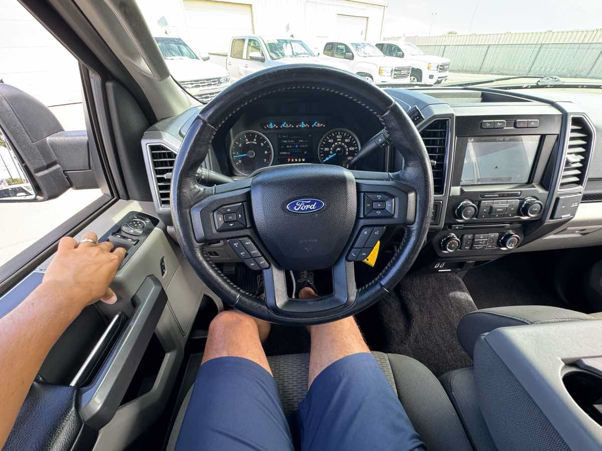 Used 2017 Ford F150 XLT w/ Equipment Group 302A Luxury AWD/4WD image 33