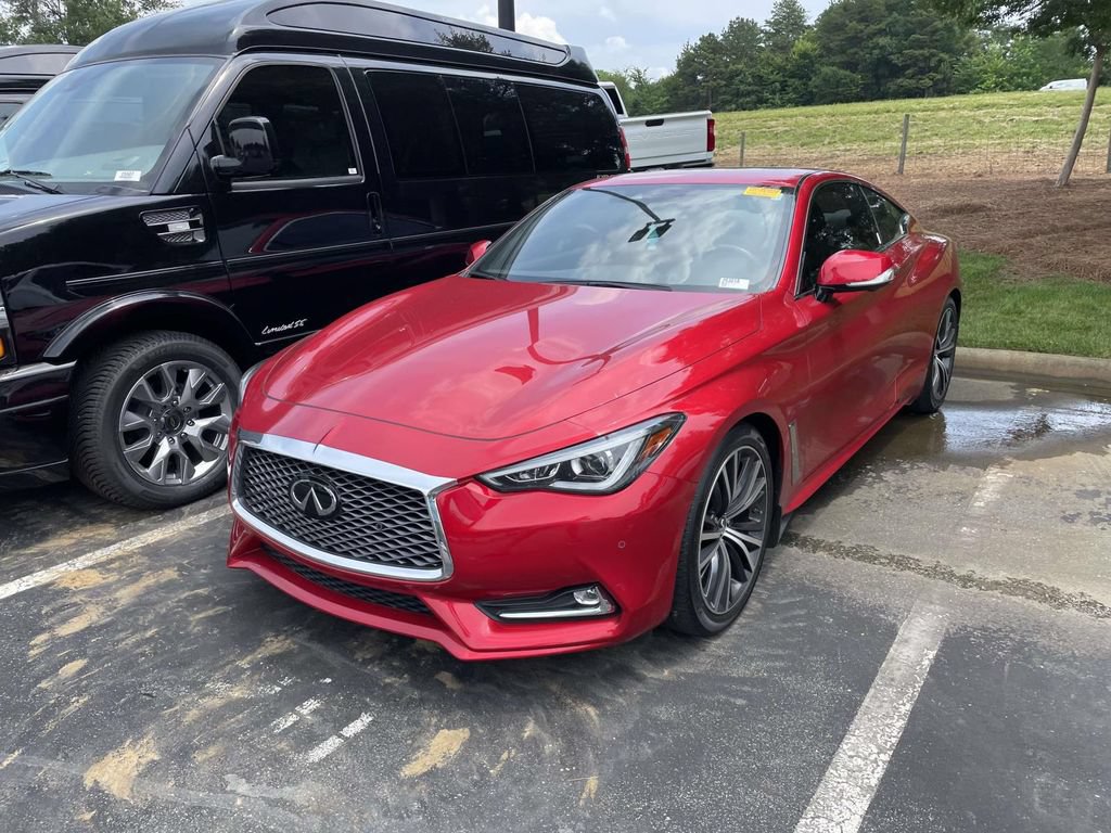 Used 2022 INFINITI Q60 3.0t Luxe w/ Essential Package RWD image 3