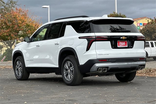 New 2026 Chevrolet Traverse LT image 7