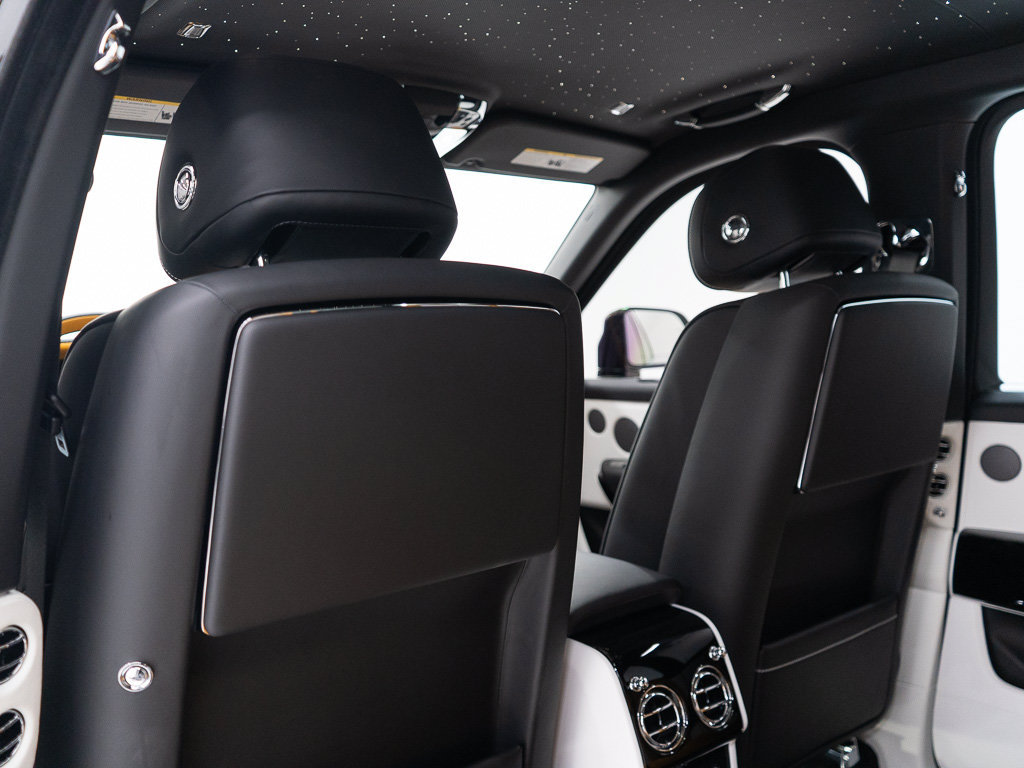 Certified 2026 Rolls-Royce Cullinan w/ Interior Detailing Package AWD/4WD image 24