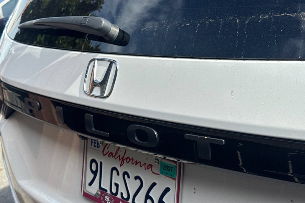Used 2024 Honda Pilot EX-L image 7