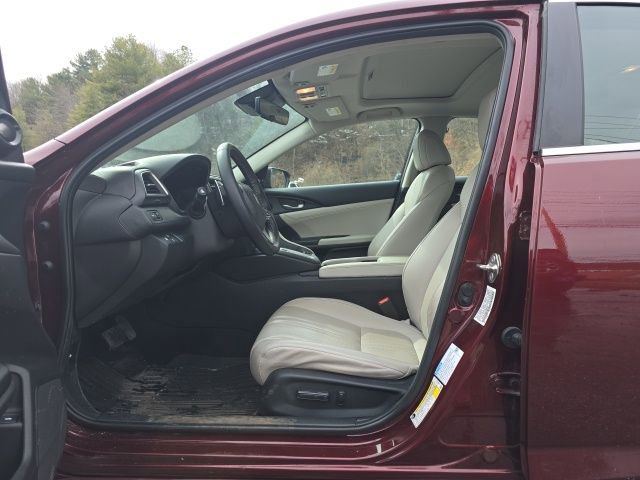 Used 2019 Honda Insight Touring image 17