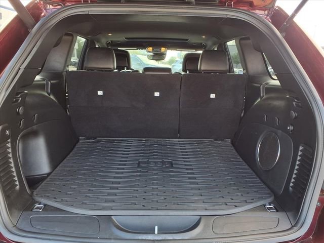 Used 2021 Jeep Grand Cherokee Laredo X image 9