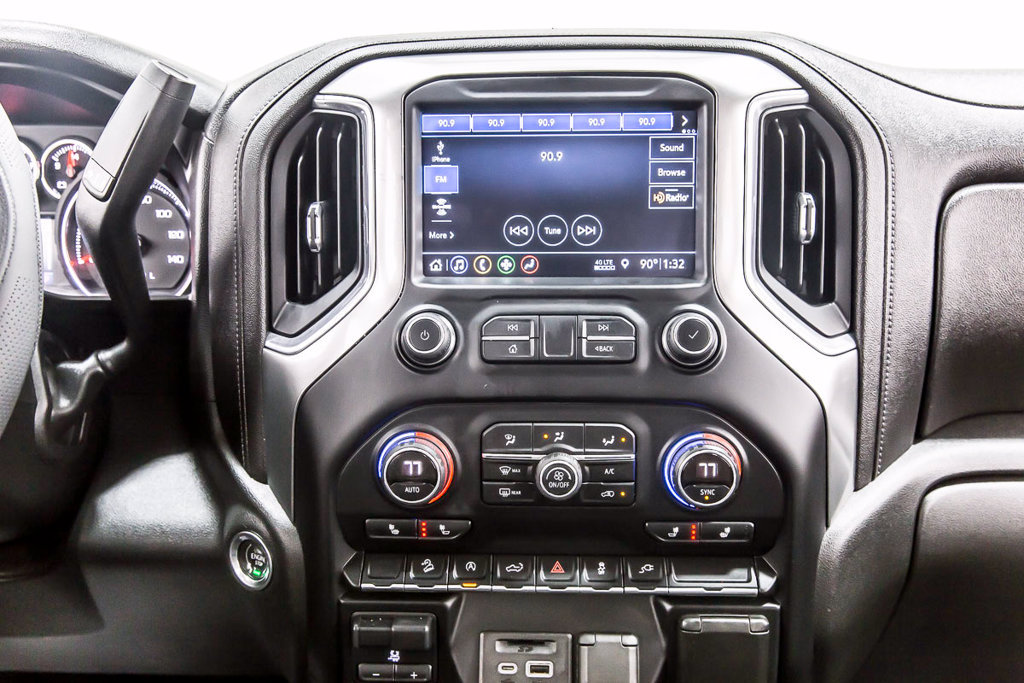 Used 2019 Chevrolet Silverado 1500 LT w/ All-Star Edition AWD/4WD image 18