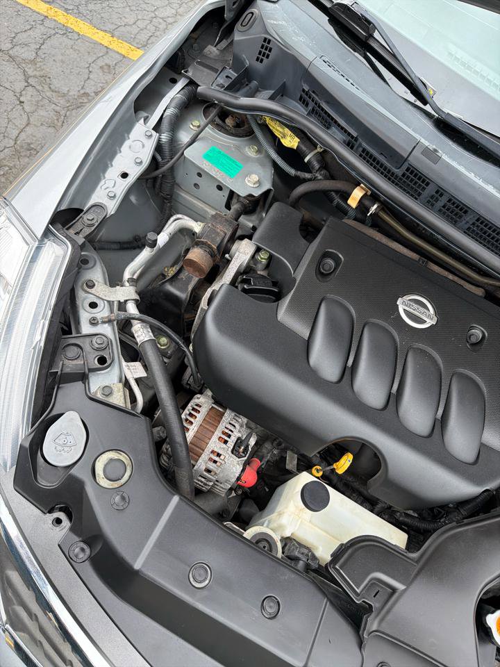 Used 2008 Nissan Versa Hatchback FWD image 34
