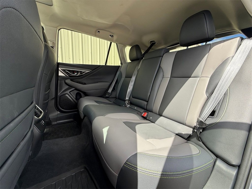 Used 2024 Subaru Outback Onyx Edition image 27