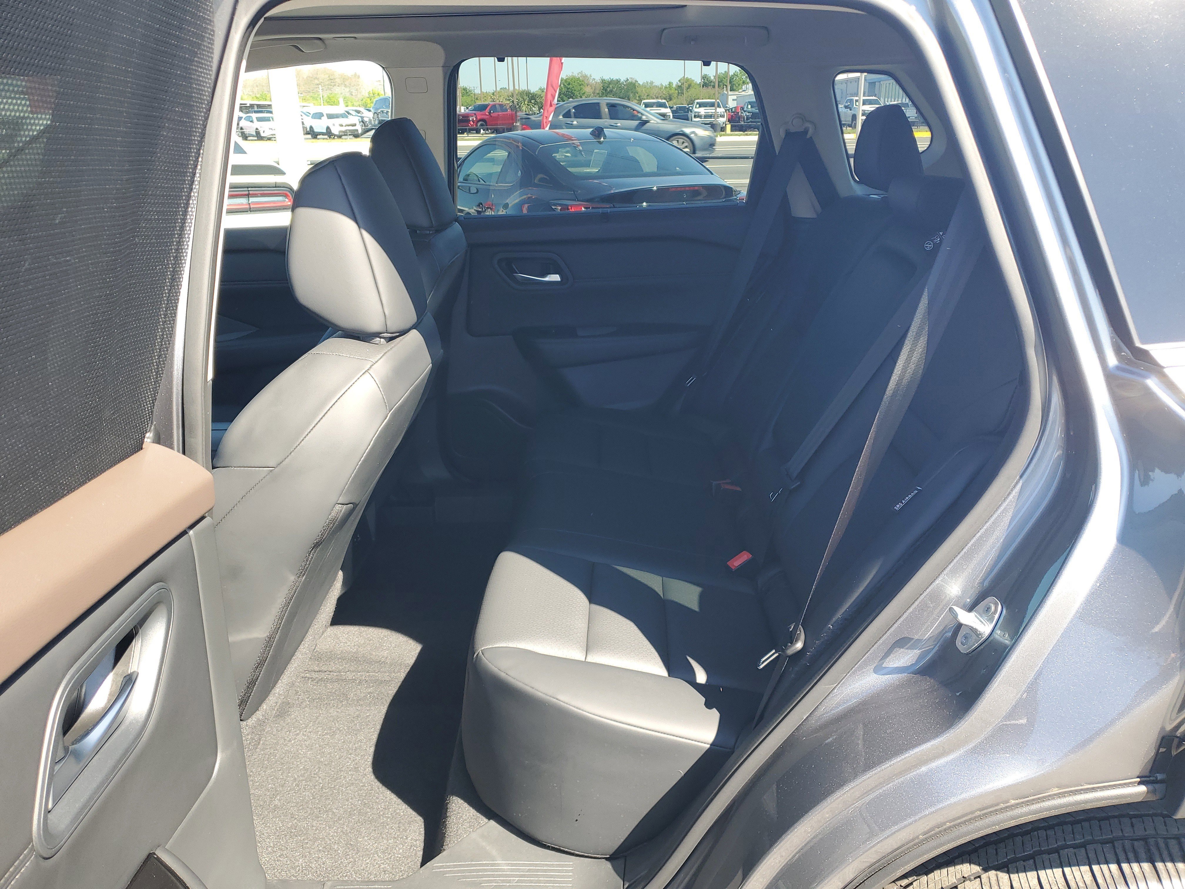 Certified 2023 Nissan Rogue SV w/ SV Premium B Package image 15