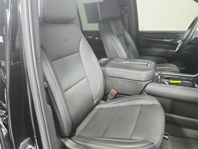 Used 2024 GMC Yukon Denali image 40