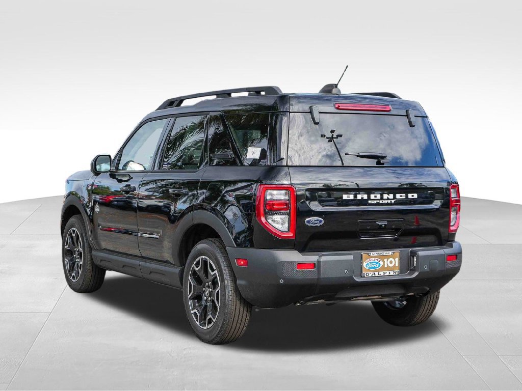 New 2025 Ford Bronco Sport Outer Banks w/ Outer Banks Tech Package+ AWD/4WD image 9