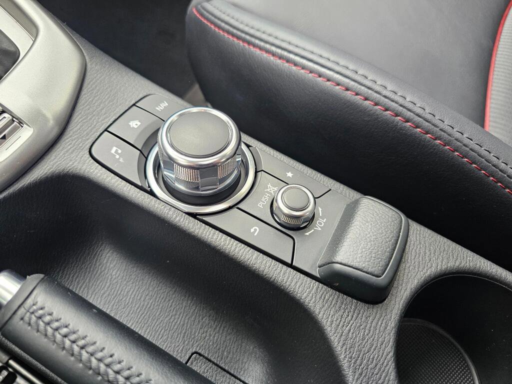 Used 2018 MAZDA CX-3 Touring w/ Preferred Equipment Package image 33