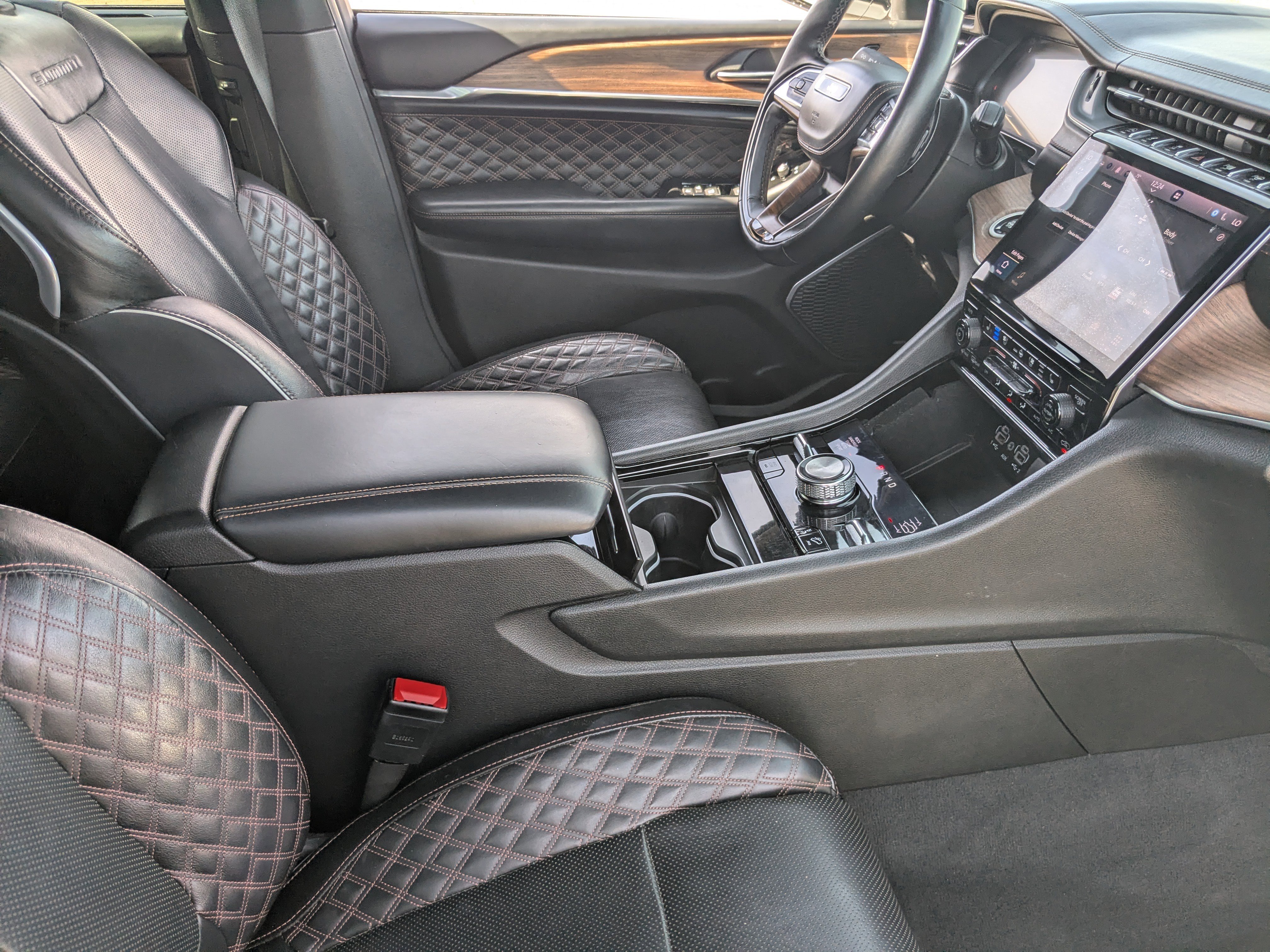 Used 2022 Jeep Grand Cherokee Summit w/ Adv Protech Group IV image 12